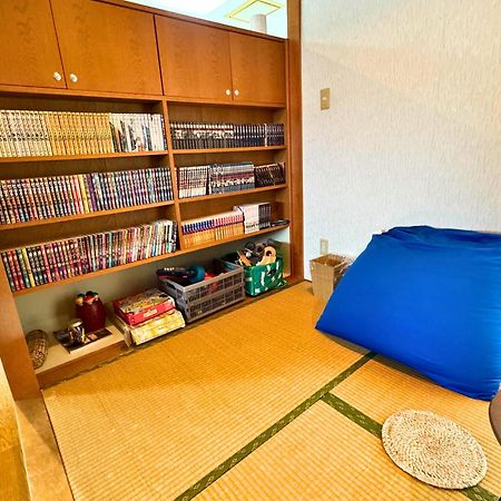 石垣島グループの宿 2216 にじいろ ユーグレナモール内 Ishigaki  Kültér fotó